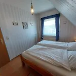 Apartmán Luetje Stuuv - Sued-balkon Und Deichnaehe Krummhörn