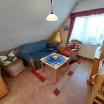 Luetje Stuuv - Sued-balkon Und Deichnaehe Апартаменты Крумхёрн