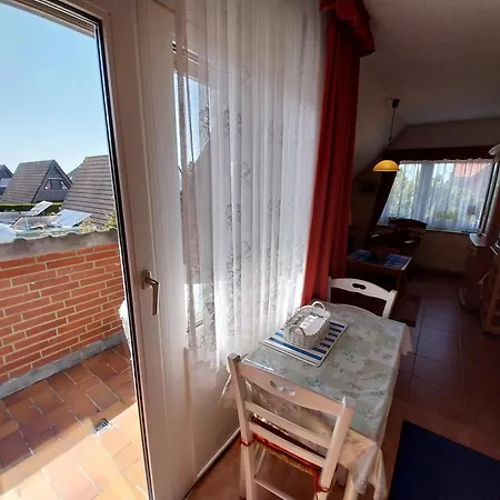 Luetje Stuuv - Sued-balkon Und Deichnaehe *