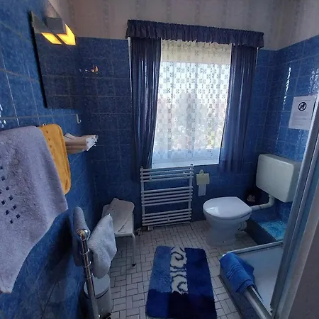 Luetje Stuuv - Sued-balkon Und Deichnaehe Apartmán