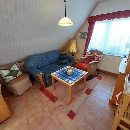 Luetje Stuuv - Sued-balkon Und Deichnaehe Apartmán Krummhörn